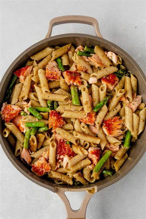 Salmon Pesto Pasta Recipe 25 Minutes