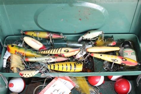 Vintage fishing lures | Live and Online Auctions on HiBid.com