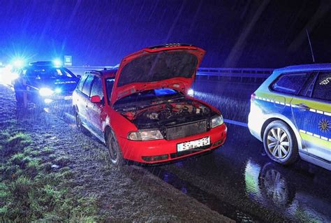 Schusswaffengebrauch der Polizei nach Verfolgungsjagd über A4