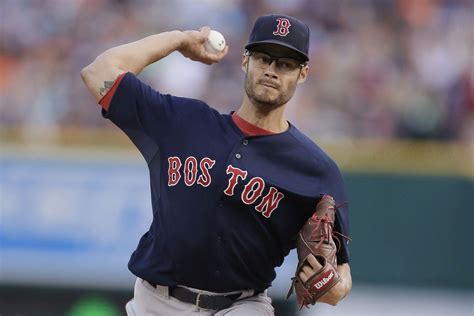 Joe Kelly Earns Second Straight Win With Help From Boston Red Sox