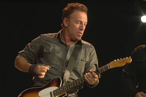 Bruce Springsteen Posts Complete 2009 Hyde Park Concert on YouTube ...