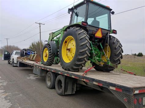 Transporting A John Deere Tractor With Tractortransport