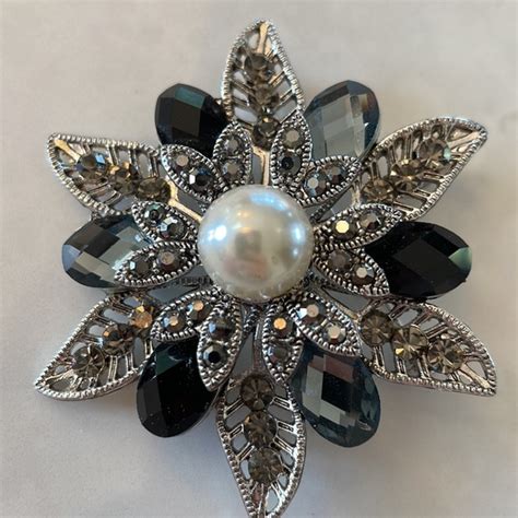 Premier Designs Jewelry Premier Designs Pendantbrooch Pin Poshmark