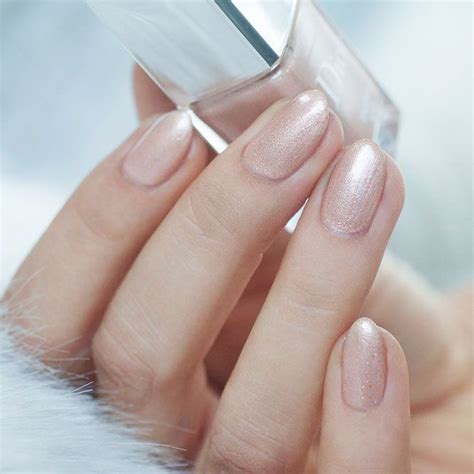 25 Sensational Winter Nail Colors To Warm Up Your Hands Nail Colors