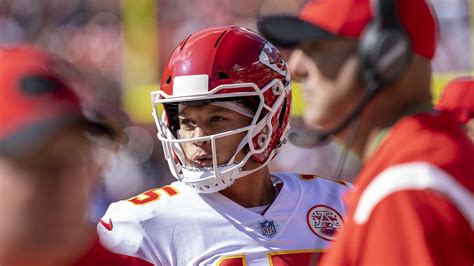 Mahomes replaces Tua as MVP favorite 🎥 - Only Players