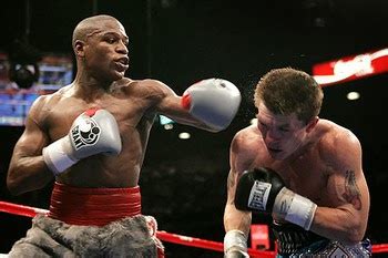 How to Fight: How to Throw the Hook for Boxing