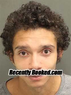 Recent Booking Mugshot For DAYRON AGUILERA In Orange County Florida