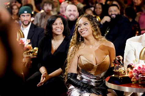 Beyoncé Arrived Fashionably Late to the Grammy Awards | Vogue