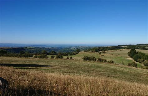 Randonn E Gr De Pays Tour Des Monts D Aubrac De Saint Ch Ly D Aubrac