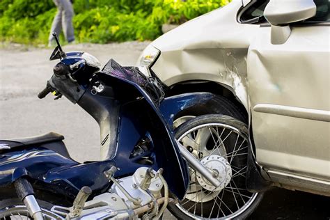 How Do Many Motorcycle Crashes Happen Levar Law Injury Accident