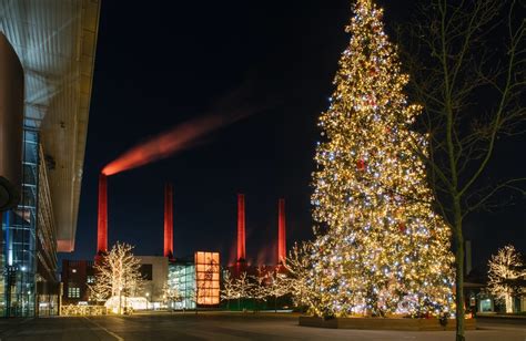 Leuchtendes Winterevent In Der Autostadt In Wolfsburg 26 November Bis