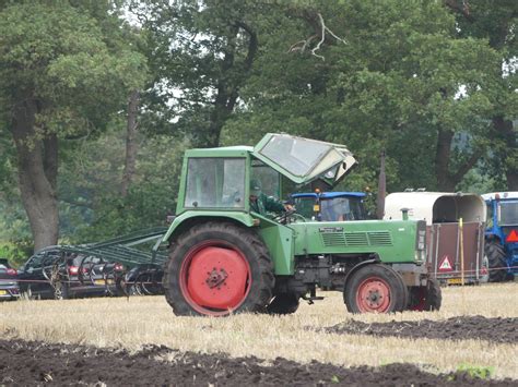 Video Even De Grond Loskrabben Trekkerweb Nl Mechanisatienieuws