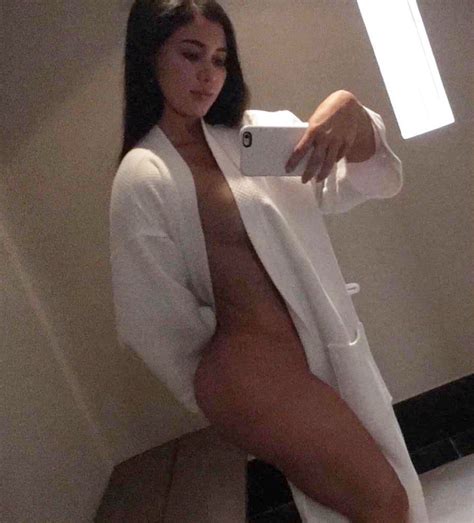 Fantastic In A Robe Sniz Porn