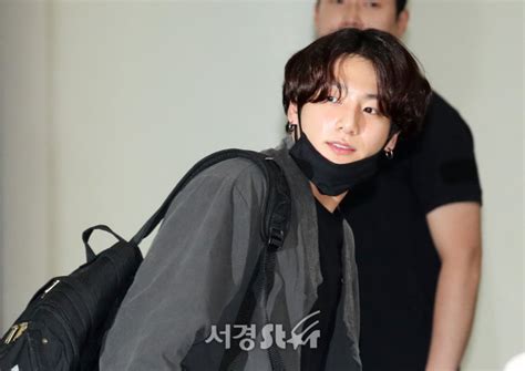 방탄소년단bts 정국 한남동서 교통사고 내 경찰 조사중 서울경제