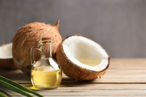 Beneficios De Tomar Aceite De Coco En Ayunas