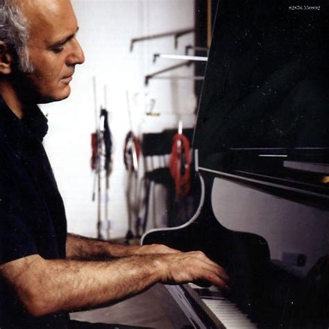 Car Tula Interior Frontal De Ludovico Einaudi Echoes The Einaudi