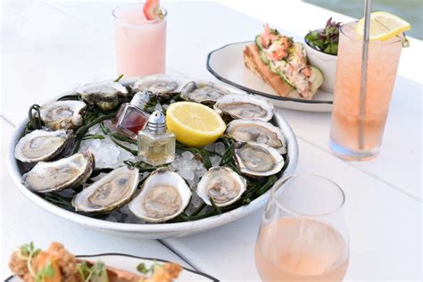 Best Oyster Bars In NYC Places With Delicious Raw Oysters In The City