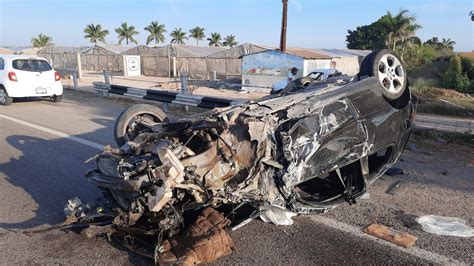 Dos heridos el saldo del accidente entre un camión de jornaleros y