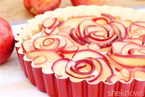 How To Make A Gorgeous Apple Roses Pie — Its Easier Than It Looks