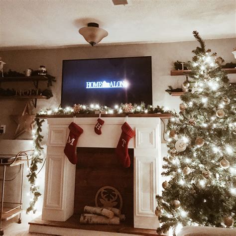 home alone christmas tree 6