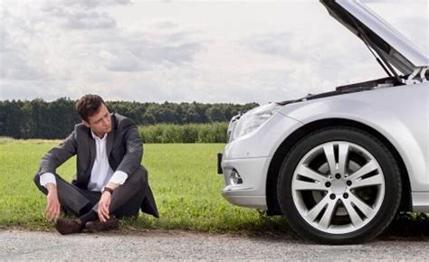 Qué debo hacer si mi auto se queda sin batería en México