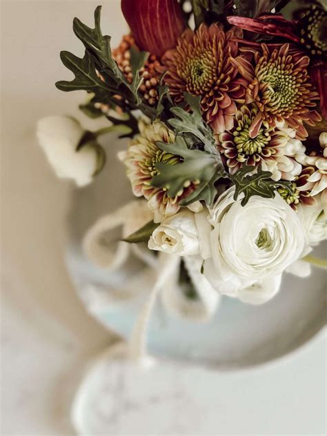 Small Flower Arrangement for Spring - Eleanor Rose Home