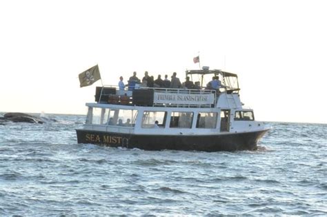 Frassati Thimble Islands Cruise Sea Mist Thimble Island Cruise