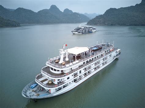 Experience Lan Ha Bay Cruise - A Hidden Gem of Vietnam