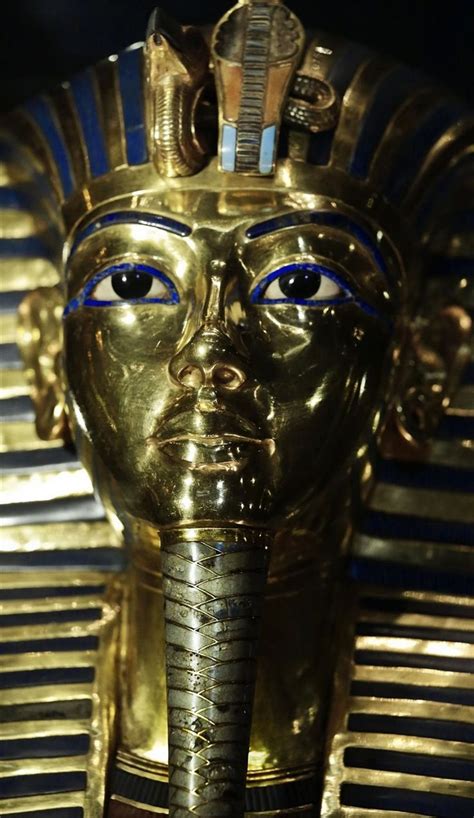 The Gold Mask Of Tutankhamun Egyptian Museum Artofit