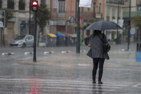 El País Valencià i el Principat en alerta per una tarda de pluges intenses