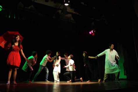 reasons   actors evolve  theatre  theatre