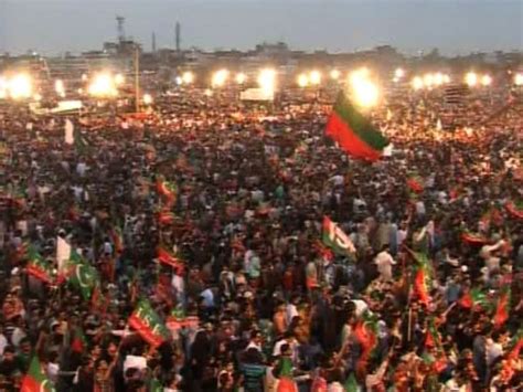 Imran Khan Pti Jalsa In Lahore Minar I Pakistan Paki Mag