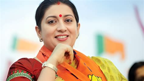 Lok Sabha Election Result Smriti Irani Trails In Amethi As