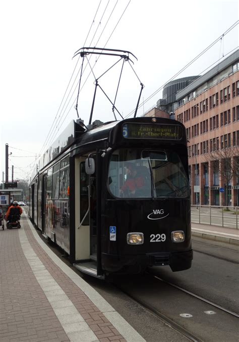 Freiburger Vag D Wag Gt N Wagen Am In Neubaugebiet Von