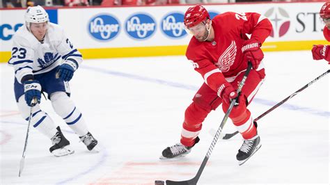 Red Wings' Thomas Vanek hopes outburst a sign of things to come