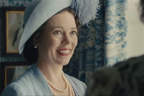 L actrice oscarisée Olivia Colman distinguée par Elizabeth II