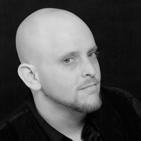 Ep 265: An Insider’s Scoop on How 5G, Bluetooth Devices & All Your