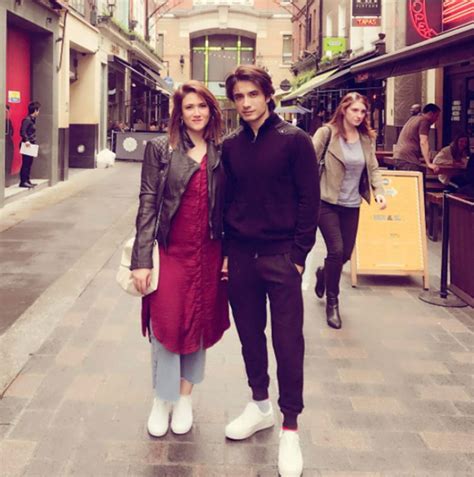 10 Hot Sexy Ayesha Fazli Bikini Pics