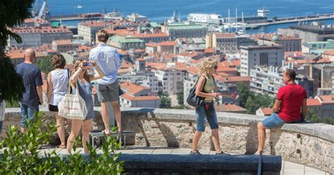 Ovo će biti rekordna sezona Turizam bilježi bolje prihode u odnosu i