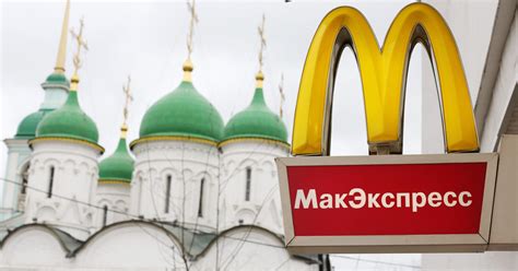 Russia Declares War on McDonald’s Burgers, Filet-O-Fish, and Pretty ...