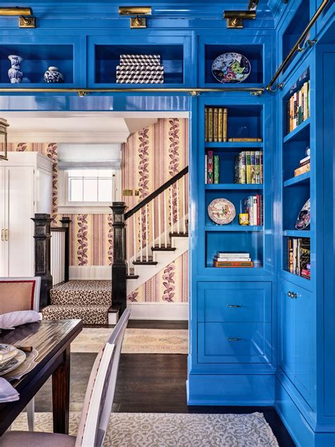 17 Gorgeous Rooms With Built In Bookcases