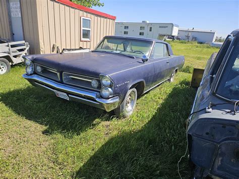 1963 Pontiac Grand Prix · SE Coupe 2D - Cars & Trucks - Devils Lake