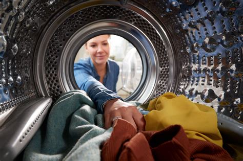 I add a secret product to make my laundry smell fresh - it's unreal ...