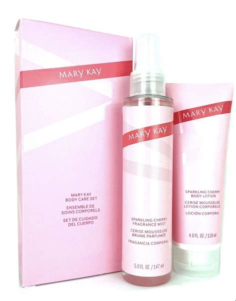 Se produkter som liknar MARY KAY BODY CARE SET SPARKL på Tradera