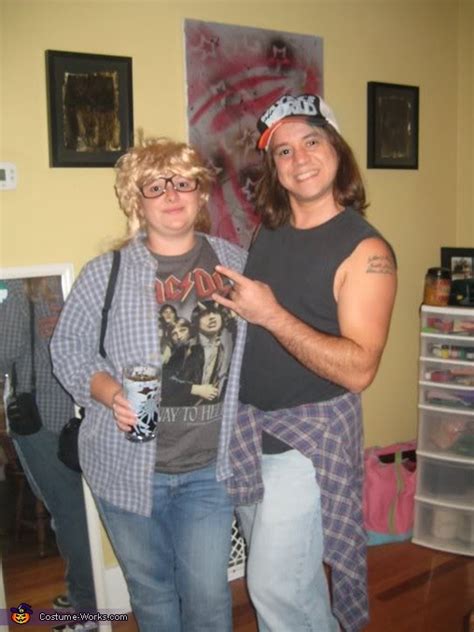 Wayne & Garth Halloween Costume | Creative DIY Costumes