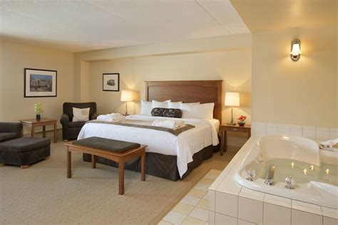 Temple Gardens Hotel Spa Moose Jaw Bookonline