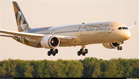 A6 BMA Etihad Airways Boeing 787 10 Dreamliner At Munich Photo ID