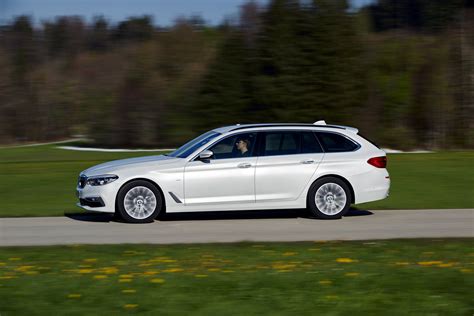 The 2017 BMW 520d Touring Goes For A Photoshoot In Europe