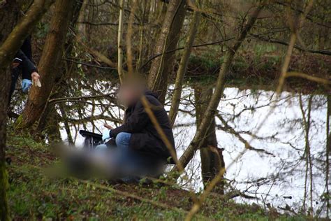 Spaziergängerin findet Leiche in Angelweiher Blaulichtreport Saarland de