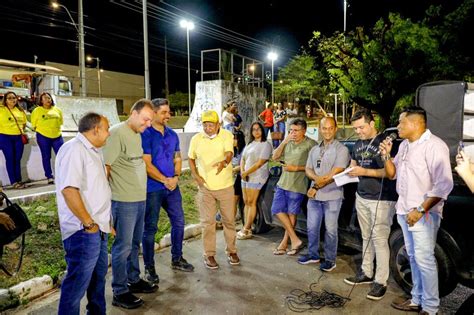 Dr Pessoa Vistoria Obra De Asfaltamento Em 45 Ruas Do Bairro Saci